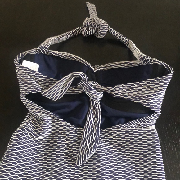 Gorgeous swimming suit! New!!! - Picture 7 of 14